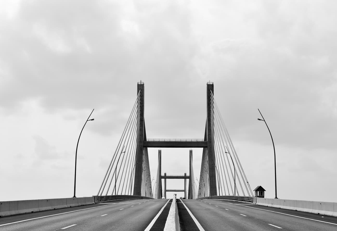 A cable-stayed bridge on the expressway towards Ha Long
